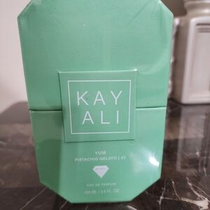 Kay Ali Yum Pistachio Gelato 33